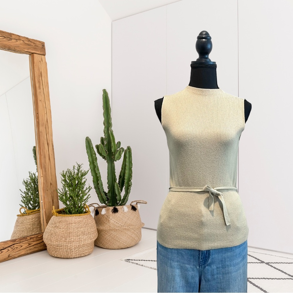 Ann Taylor LOFT Sleeveless Ribbed High Neck Belted Sweater